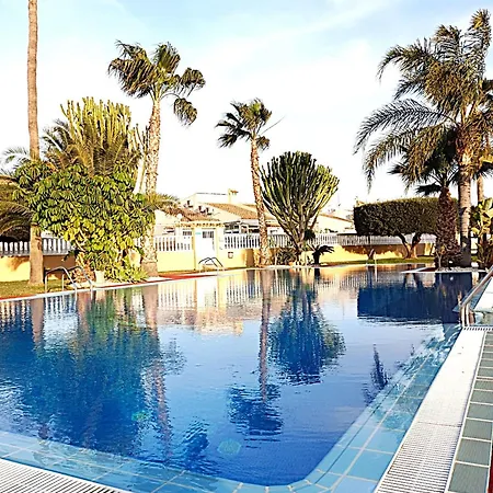 Near The In Torrevieja, Aguas Nuevas * Торрев'єха